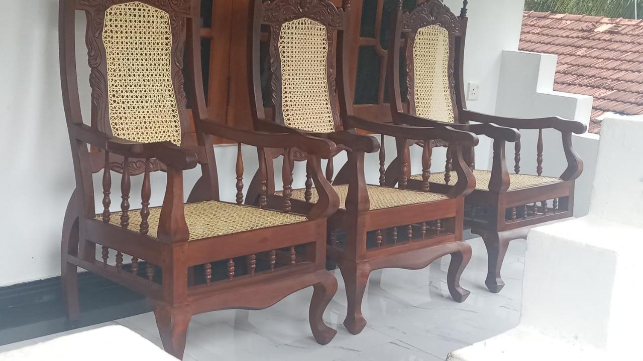 Bussa Jayanath Villa מראה חיצוני תמונה